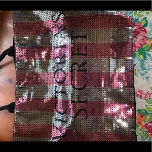 Victoria’s Secret sparkly tote